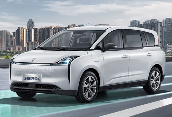 一汽奔騰nat網(wǎng)約車(chē)新能源車(chē)